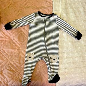 White and grey stripped footie.